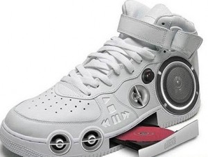 Scarpe con lettore cd