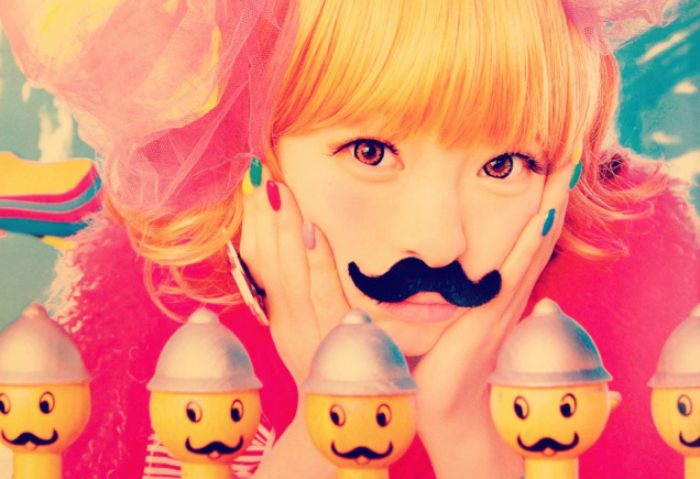 kyary pamyu pamyu moustache